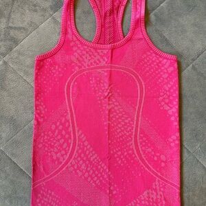 lululemon swiftly tank, hip length, size 4